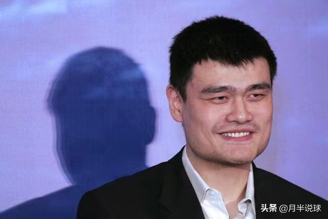 姚明有多少钱(打过NBA还能领退休金？姚明每年大概21万，周琦和孙悦一毛钱没有)