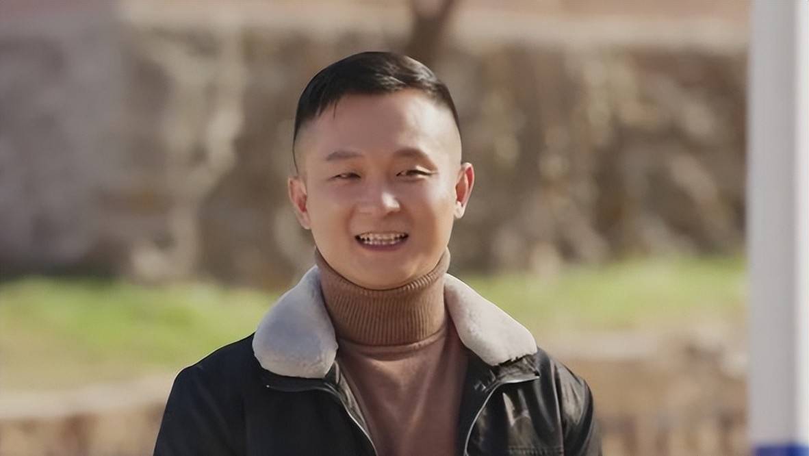 《乡村爱情15》中最莫名其妙的一个角色,名字奇怪,人设敷衍