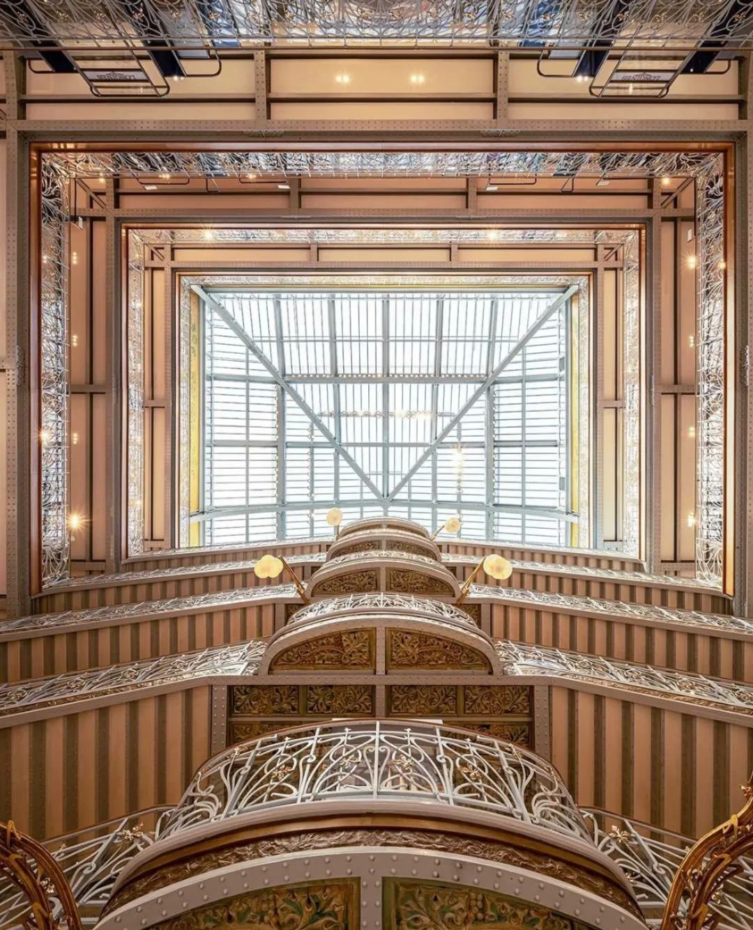 周杰伦MV里，藏着你不知道的美味巴黎