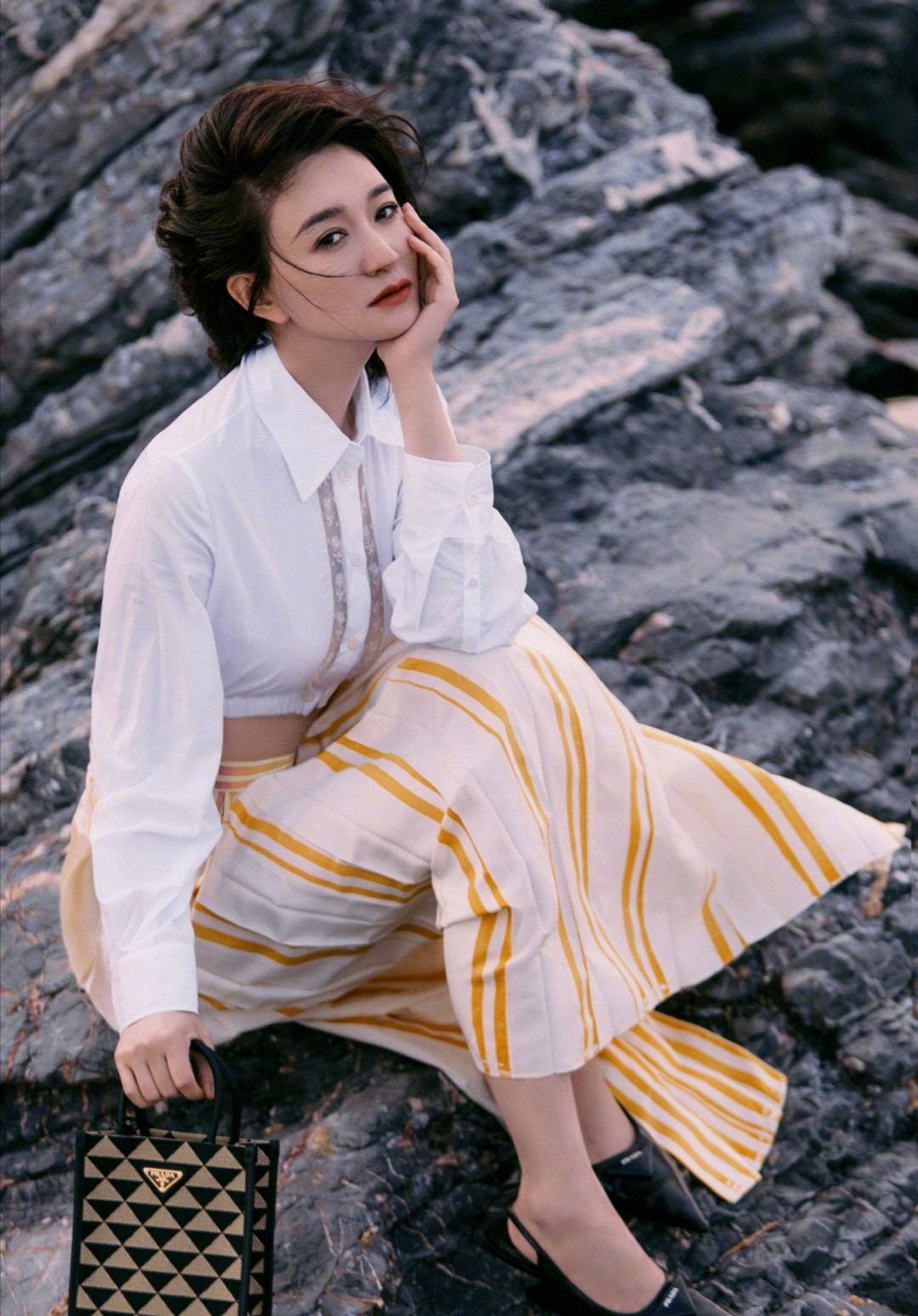 《三体》再爆播出消息，张鲁一于和伟阵容豪华，科幻剧不被看好