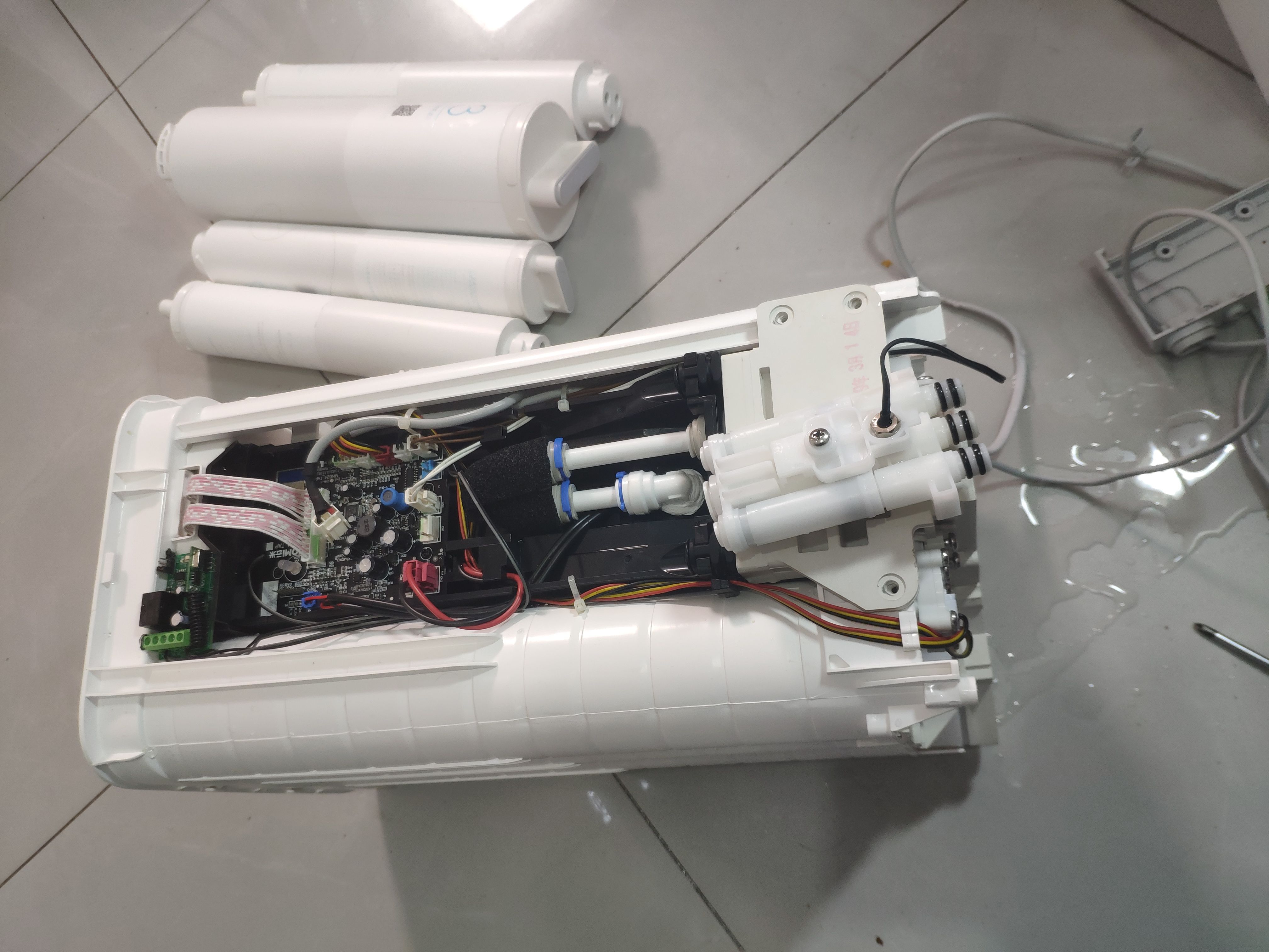 小米净水器600g彻底大拆解