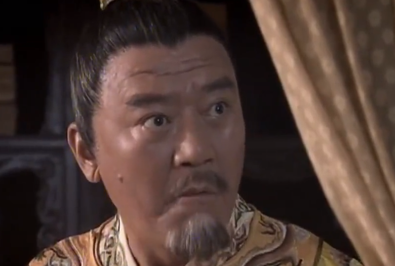 同样演“朱元璋”，把胡军与四位老戏骨放在一起，差别出来了