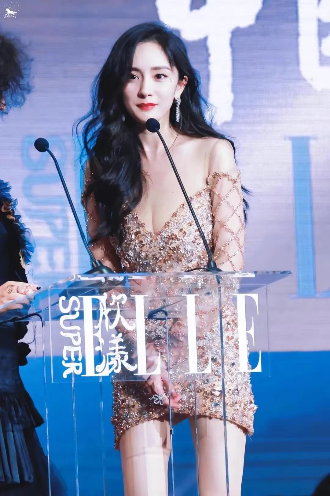 杨幂惊艳写真集1