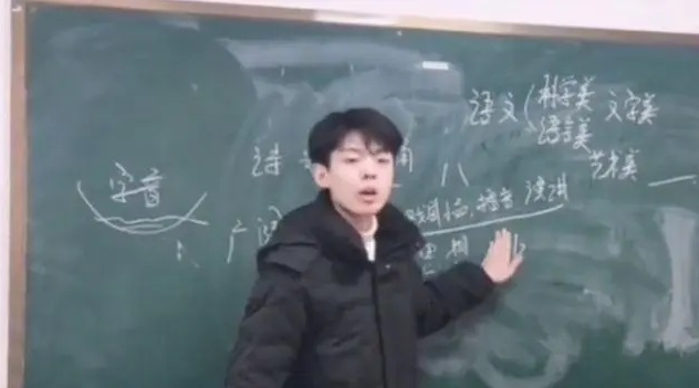 河北寻亲男孩刘学州去世，千字遗书让人潸然泪下，网友惋惜不已