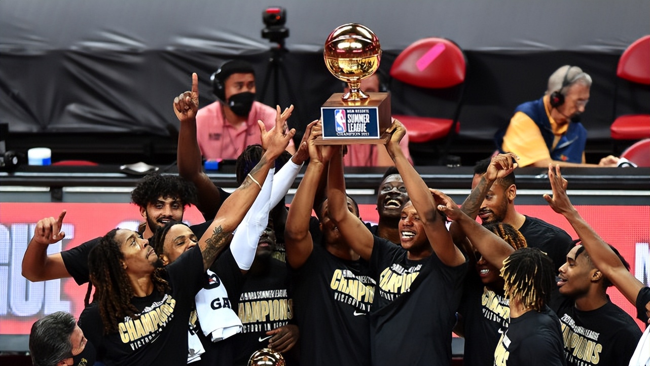 nba32个球队都有哪些（曝NBA将扩军至32队！拉斯维加斯+西雅图加盟 灰熊或被划入东部）