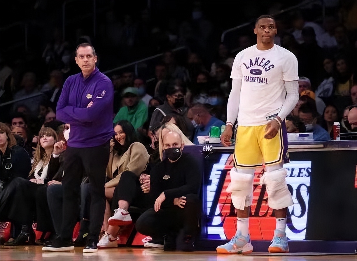 为什么拒看nba(看不下去了！奥尼尔呼吁教练不要去湖人！五位候选人均表示拒绝)