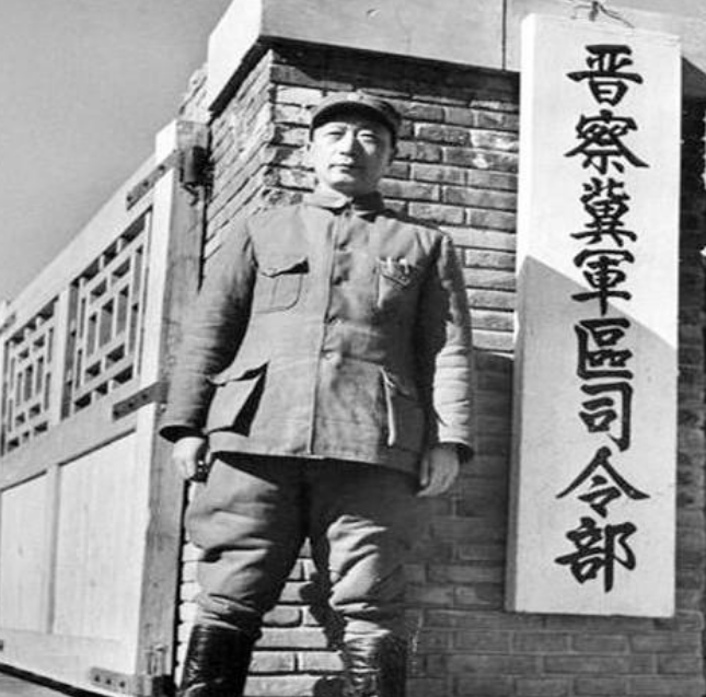 毛主席打算定都，为何又突然改主意？叶剑英预言北京是首都