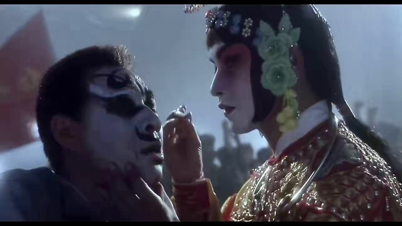 电影《霸王别姬》段小楼：他亲手害死了深爱他的两个人