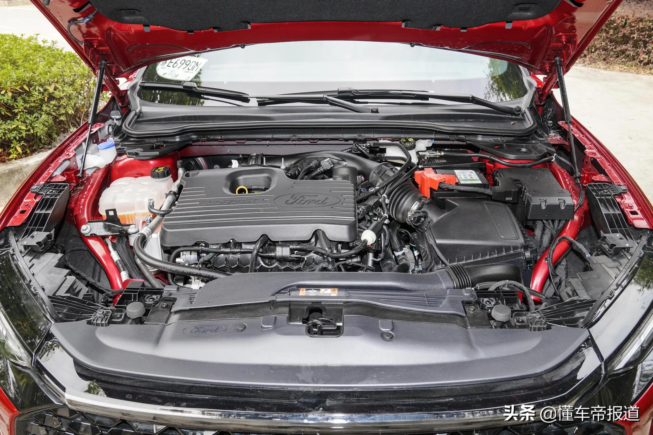 新车 | 挑战同级“销冠”有戏吗？新一代福特蒙迪欧对比丰田凯美瑞