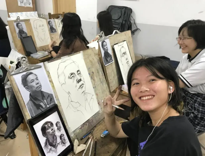 教育部发布新消息，或将影响学生中高考，部分高校已经实施