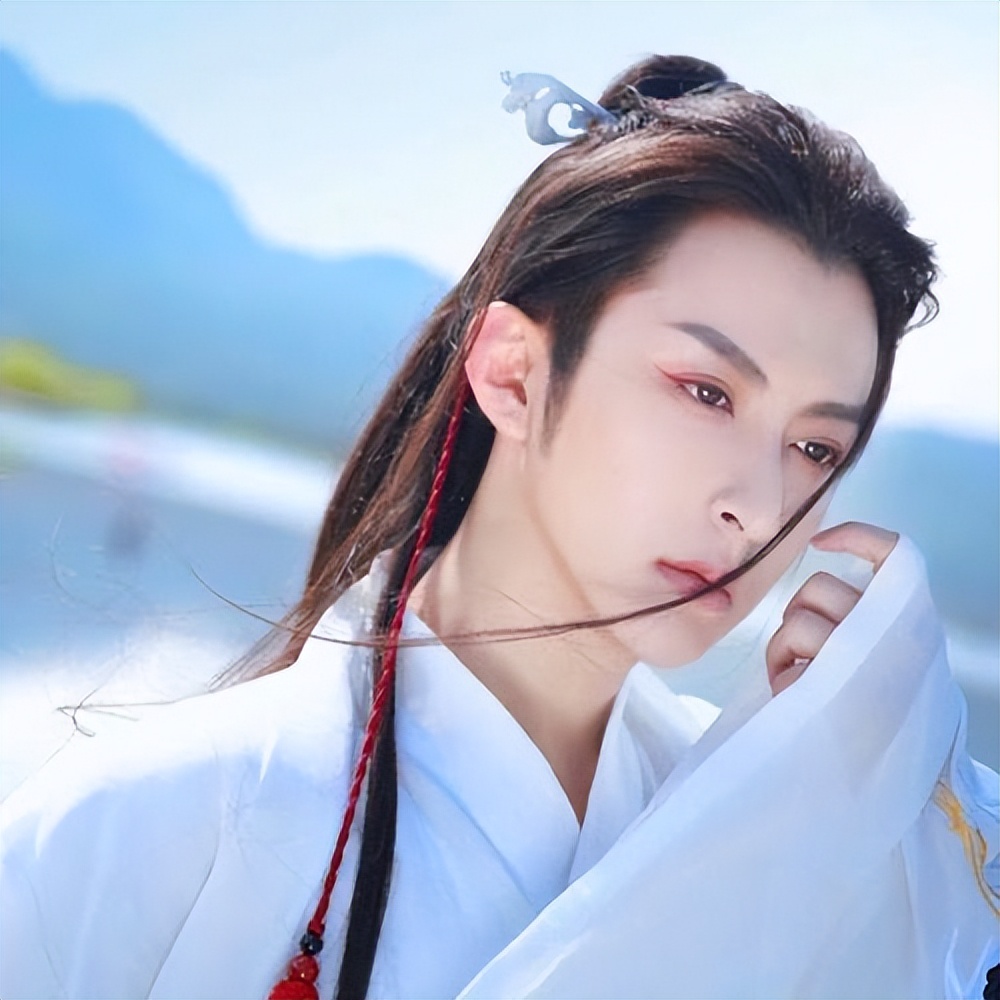 16岁被骂疯子，33岁扮演“敦煌菩萨”火到国外，李孟羲经历了什么