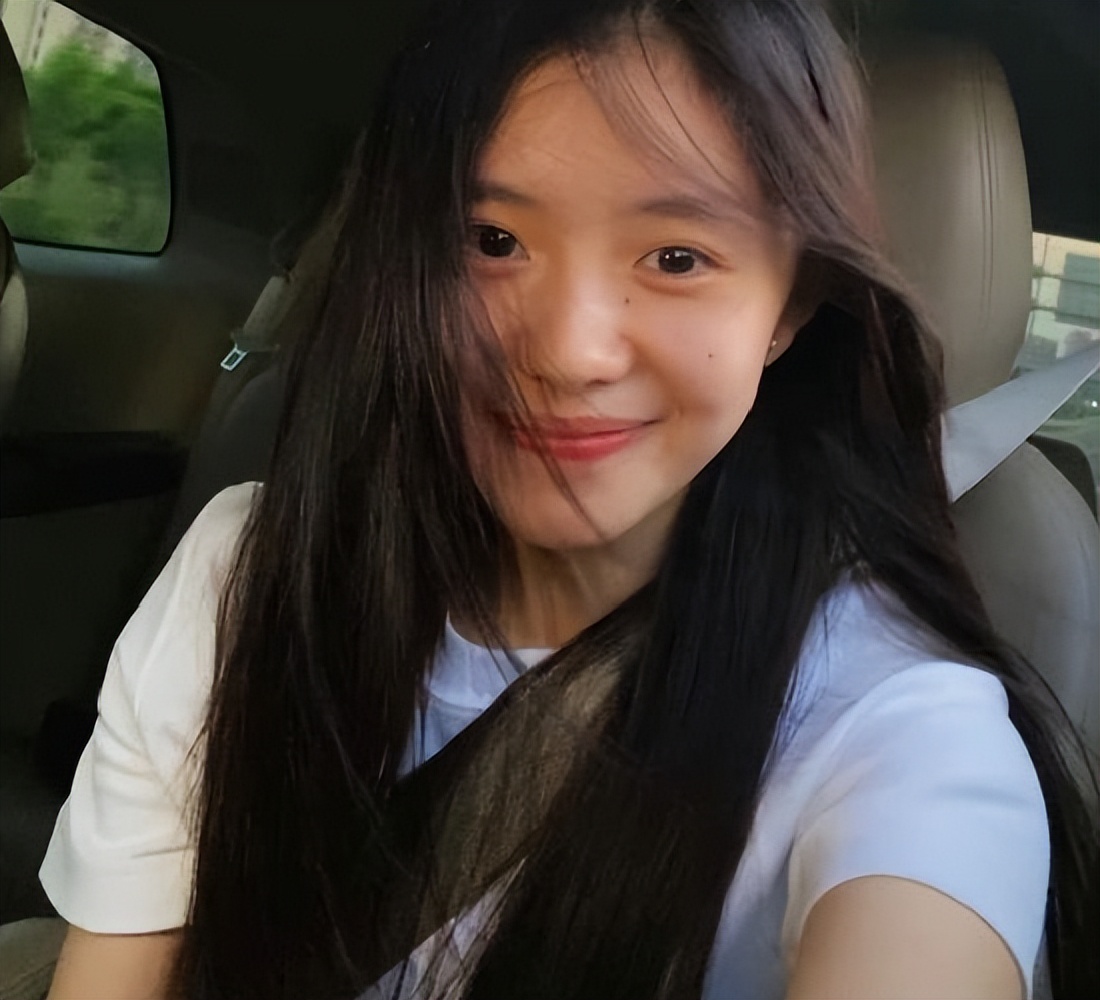 00后“谋女郎”刘浩存：小心思充满文艺，只是一个快乐的小仙女