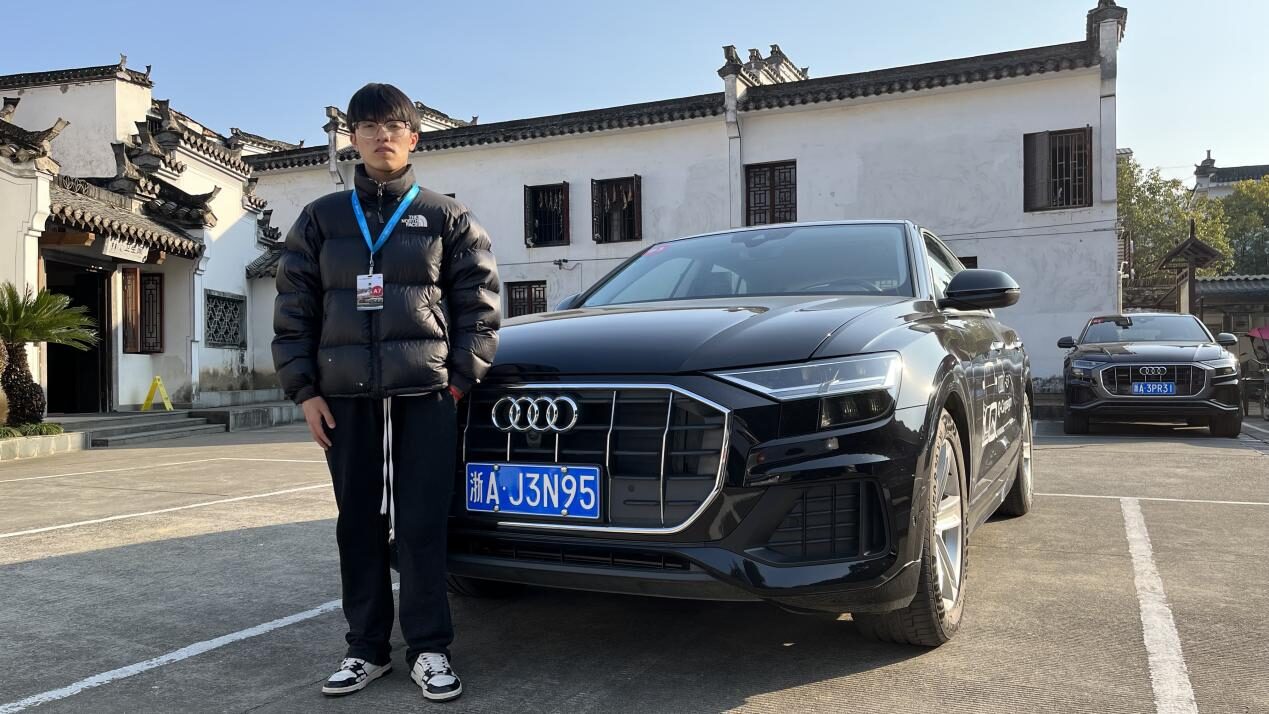 奥迪A8L试驾体验：豪华行政轿车的极致驾驭感受