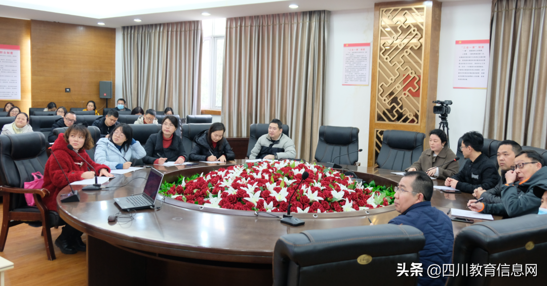 2021年教育教学研究会④ | 遂中：专家引领明方向，集体备课助成长