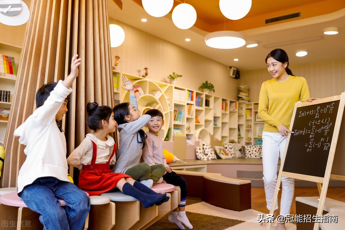 成都的幼师学校（成都幼师学校学费多少钱一年）