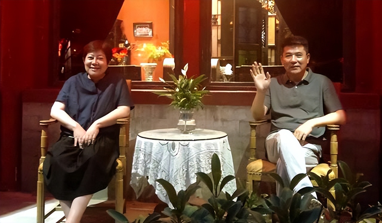 傅丽莉泪目：好女人就该对男人“狠”一点，和孙淳结婚有喜也有忧