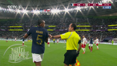 为什么足球比赛不许戴首饰（世界杯也有错判和漏判）