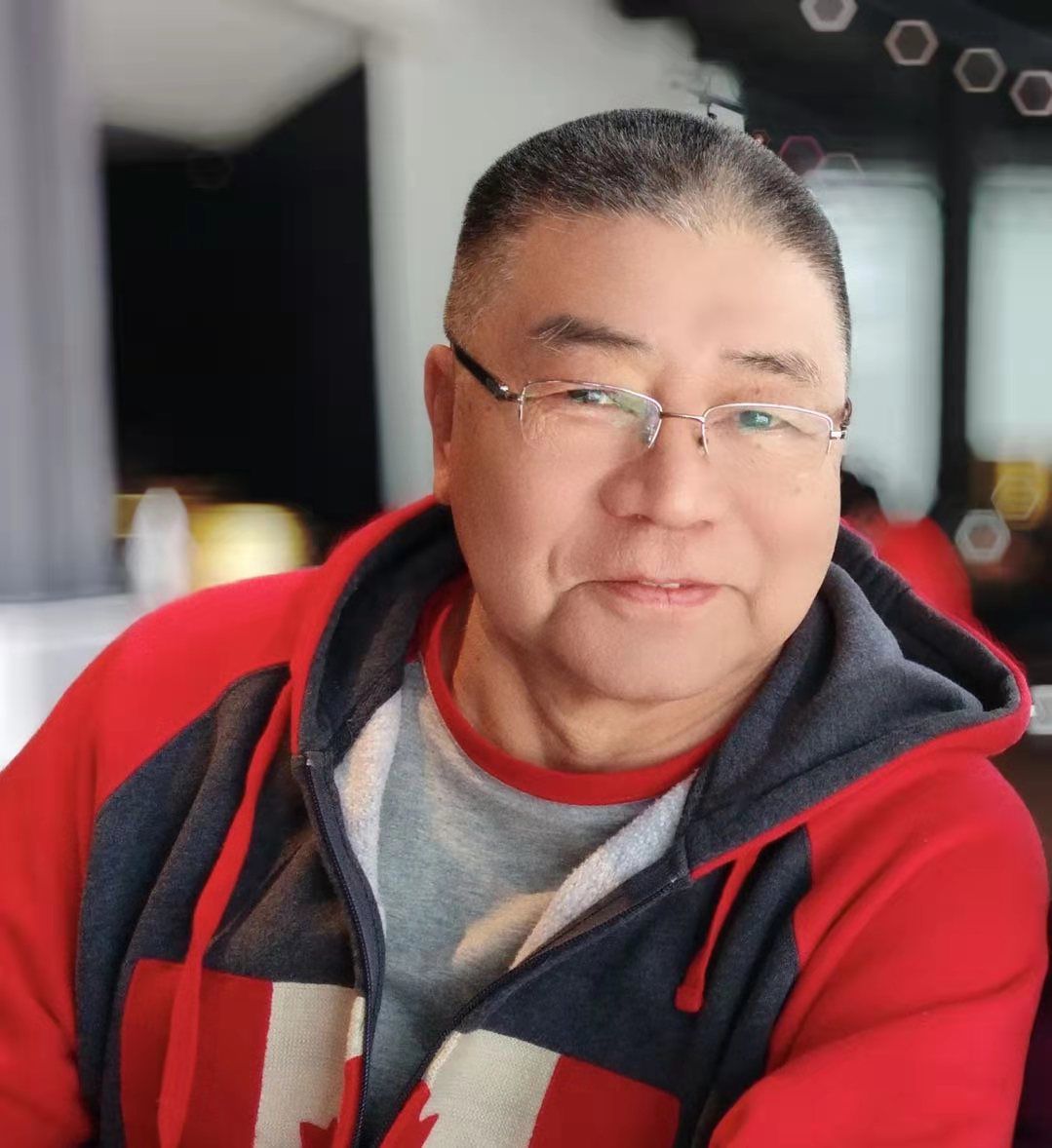 出道15年，爆红后绯闻不断，为何翟煦飞对他依旧不离不弃？