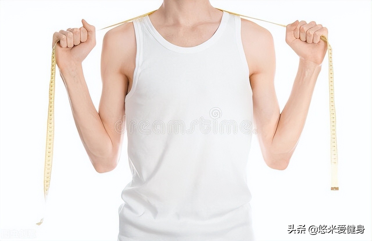 男生臂围35厘米，在健身房属于什么训练水平？