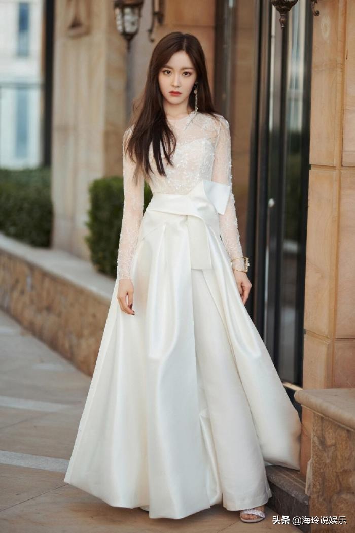 王艺瑾，笑容甜美可人的“甜美系”女神