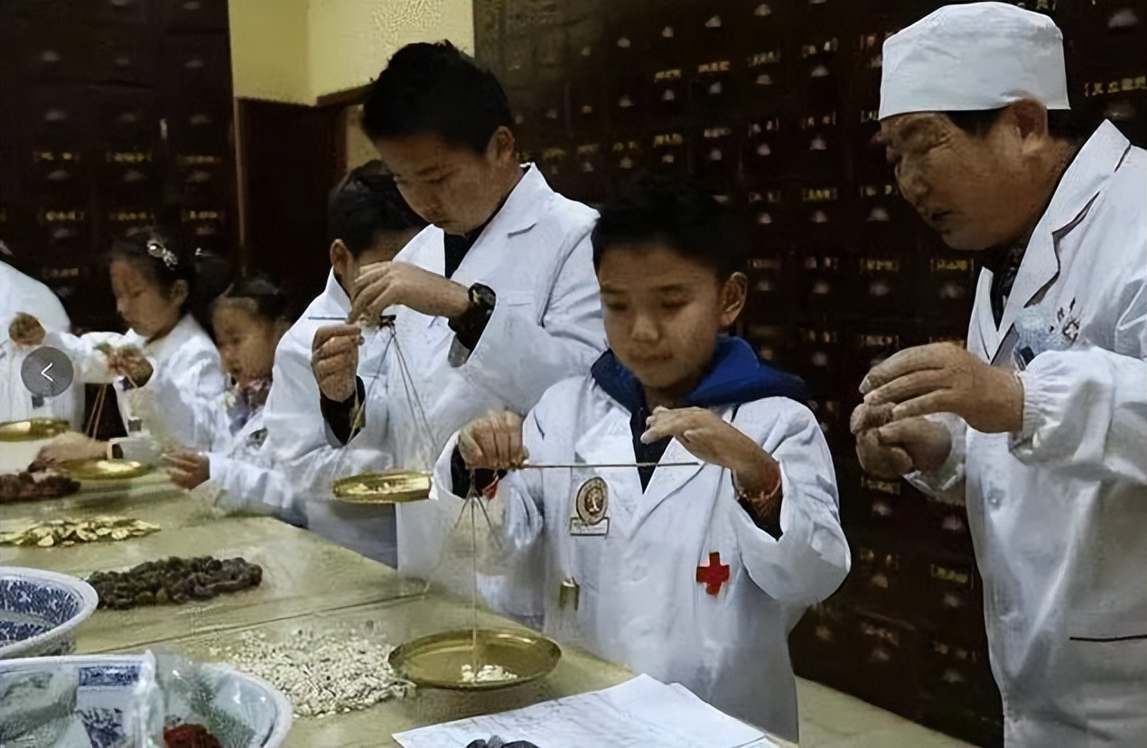 中医药大学排名重新洗牌，北中医荣登榜首，黑中医跻身前十