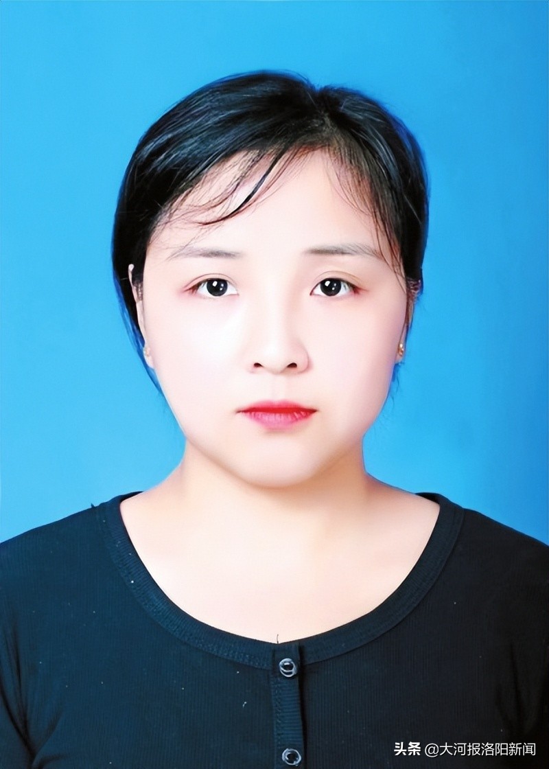 洛陽市孟津區(qū)第一中學(xué)的耕耘者(圖11) 洛陽市孟津區(qū)第一中學(xué)的耕耘者(圖11)