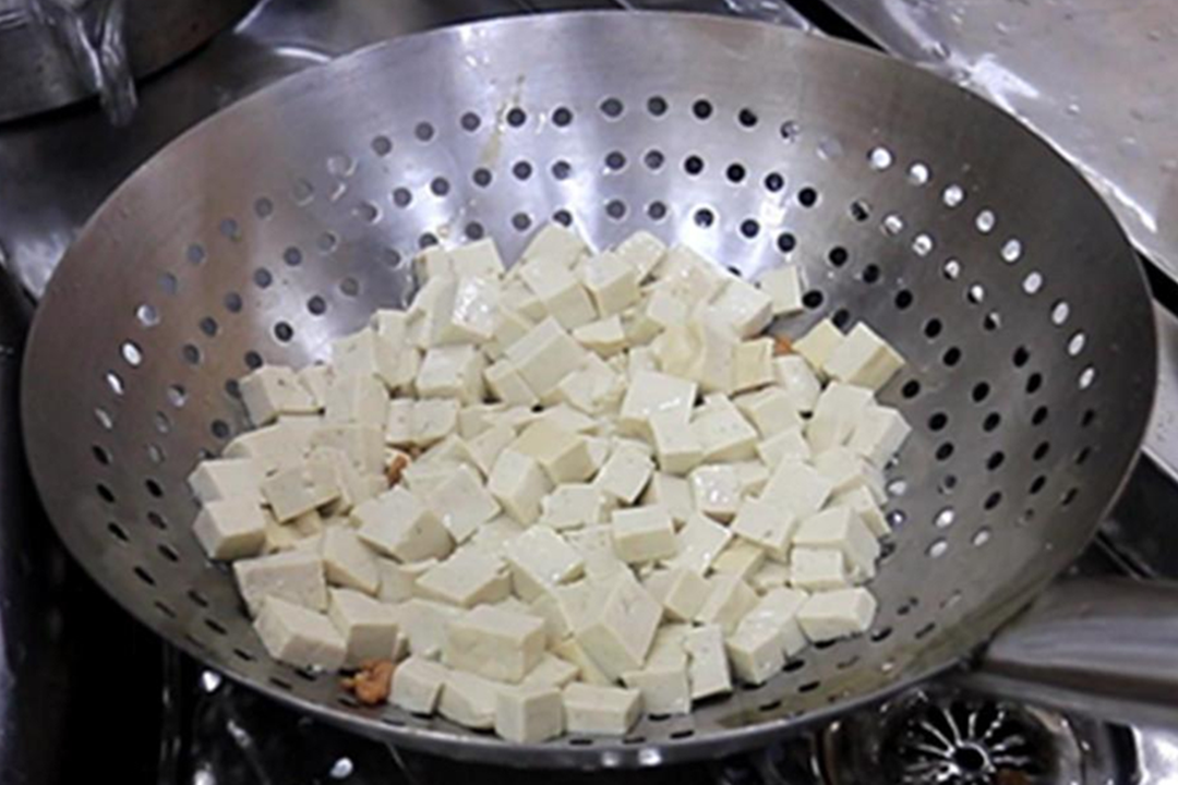 图片[22]-几种豆腐的家常做法 外焦里嫩味道香-起舞食谱网