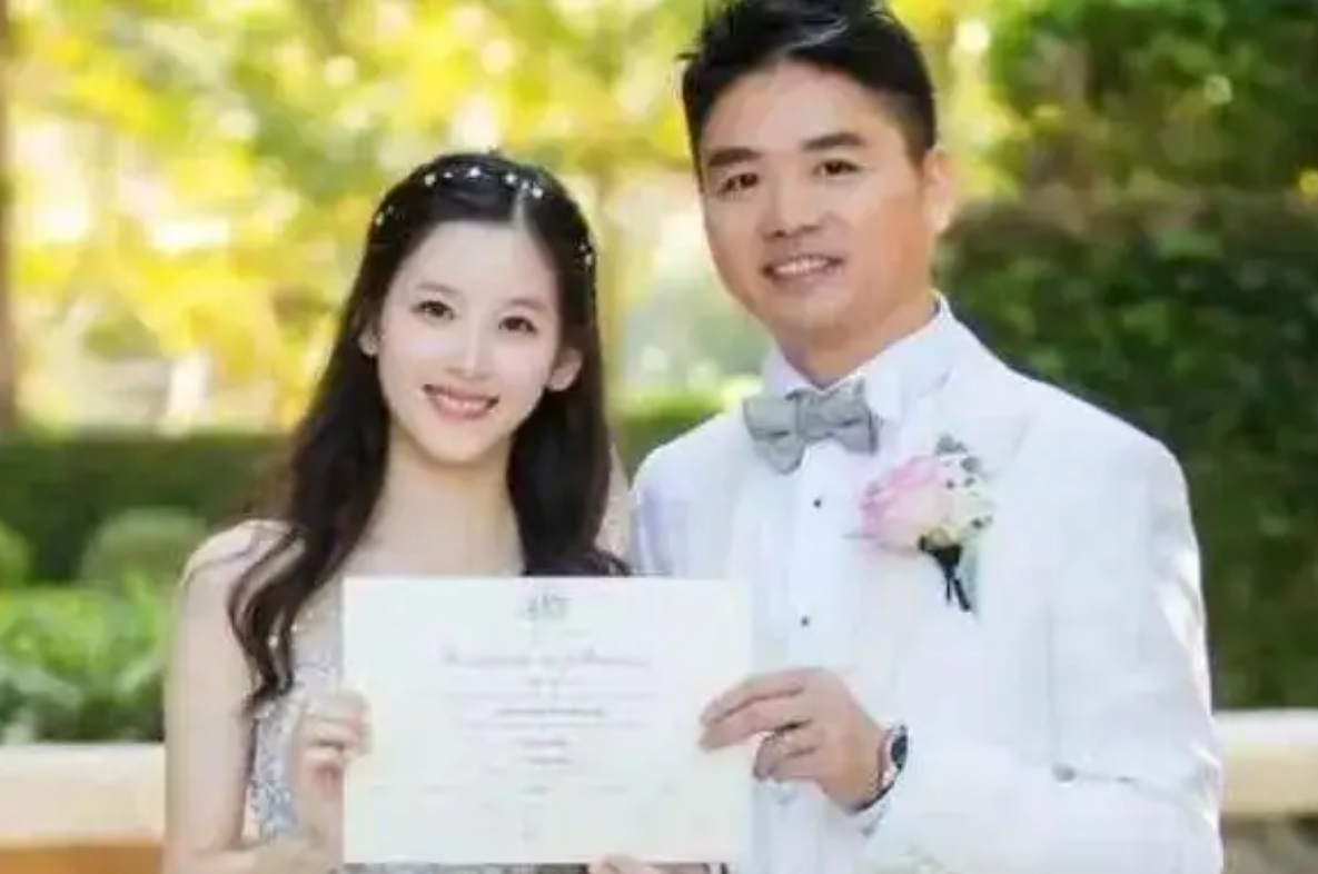 “京东老板”刘强东：把女儿宠成公主，儿子却是他一生的痛