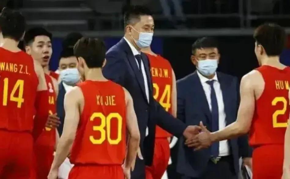 2022年世界杯男预选赛改革（中国男篮世界杯门票别太乐观，剩余4场比赛，还有3场“恶仗”要打）