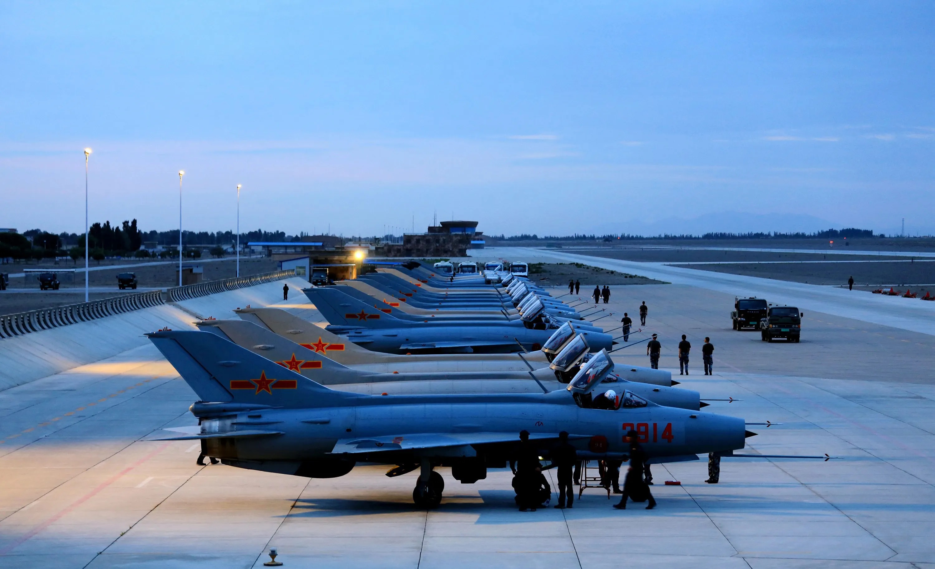 2022下半年中国空军展望：歼8剩最后一个旅，全面现代化行将不远