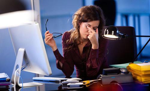 经常头晕，到底是不是因为颈椎病？教您在家1分钟自测，建议收藏