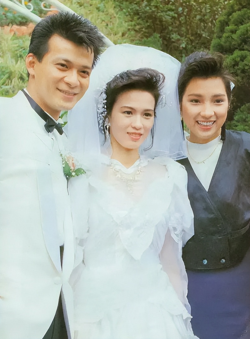 黄日华:为妻子治病散尽家财,发誓终身不再娶,女儿成他晚年慰藉