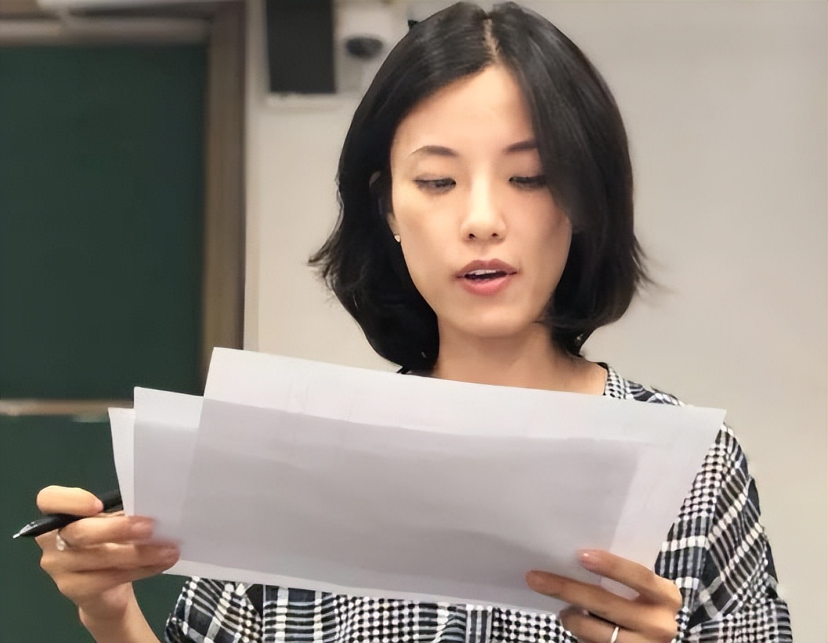 武汉一大学生名字很萌，各科老师对她印象深刻，大学四年没逃过课