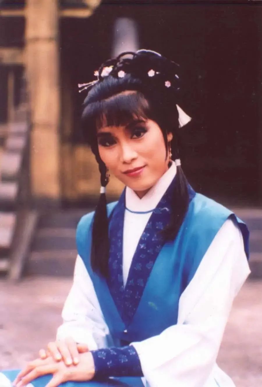 虽然杨盼盼版本的穆念慈并不是最美的那一个,但却是令我们印象最深的