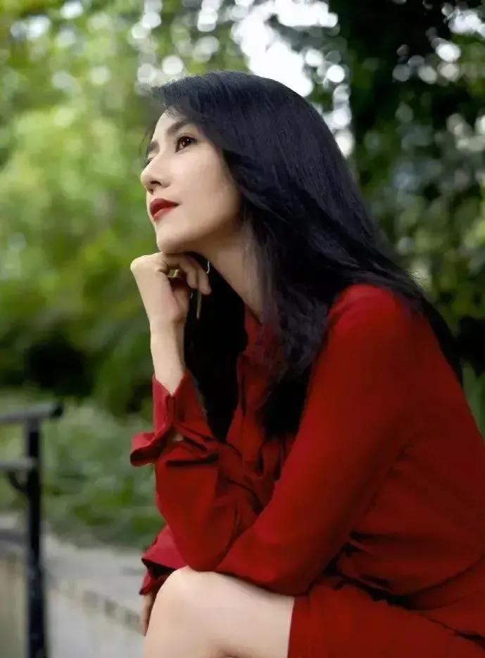 高圆圆、古力娜扎、蔡文静美图大赏，微微一笑很倾城