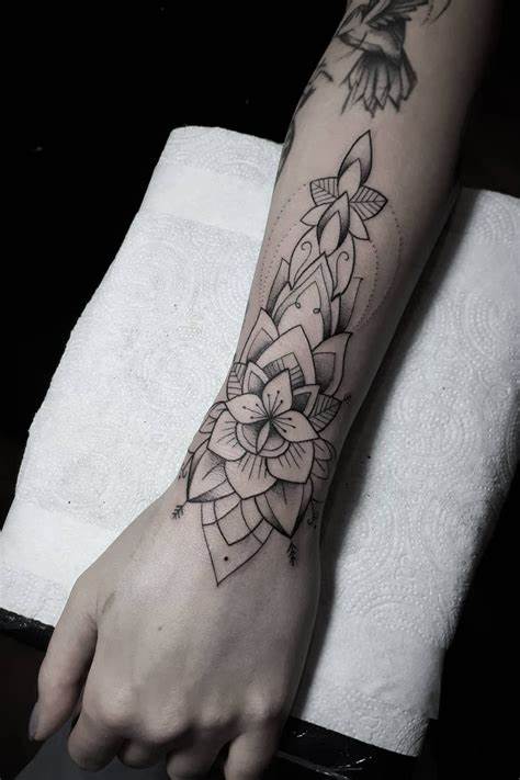 贝克汉姆纹身图片(贝克汉姆纹身图片高清) - oto联盟