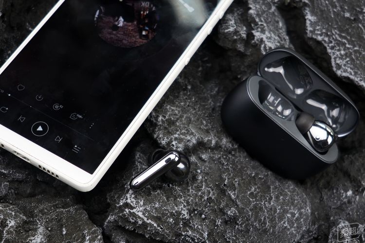 音质出众还有创新测温亮点的真无线蓝牙耳机——荣耀Earbuds 3 Pro
