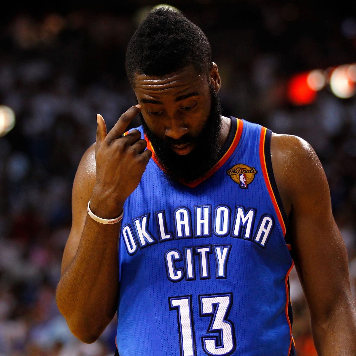 2012总决赛威少数据（12年热火4：1轻取雷霆夺冠，詹姆斯场均28.6分，雷霆三少呢？）