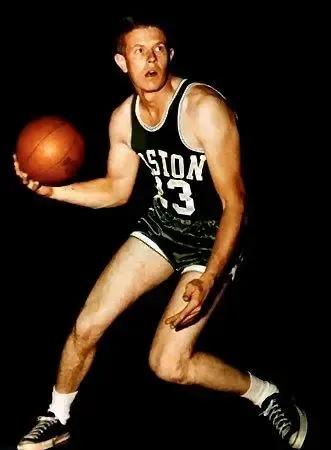 哪些球队是最后加入nba（NBA联盟的发展历程，以及几只王朝球队和标志性球星）