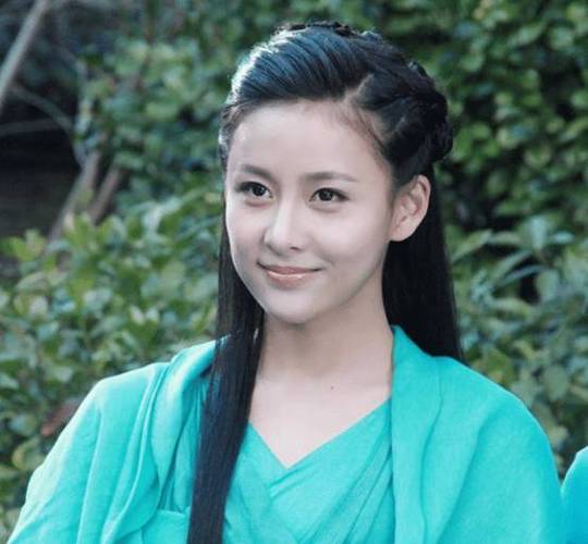 张檬演了王姑娘,贾青演了阿朱和阿紫演,播出后不久就被湖南卫视下架