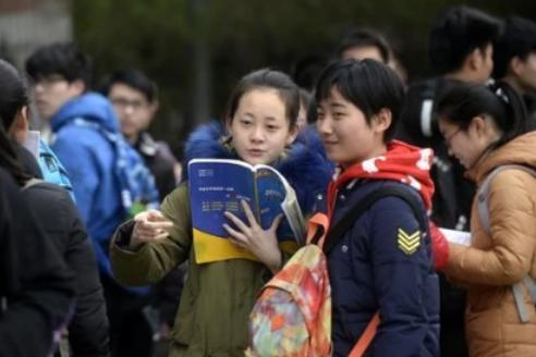 警惕！江苏这2所高校害人不浅，毕业证一文不值，家长报考需谨慎