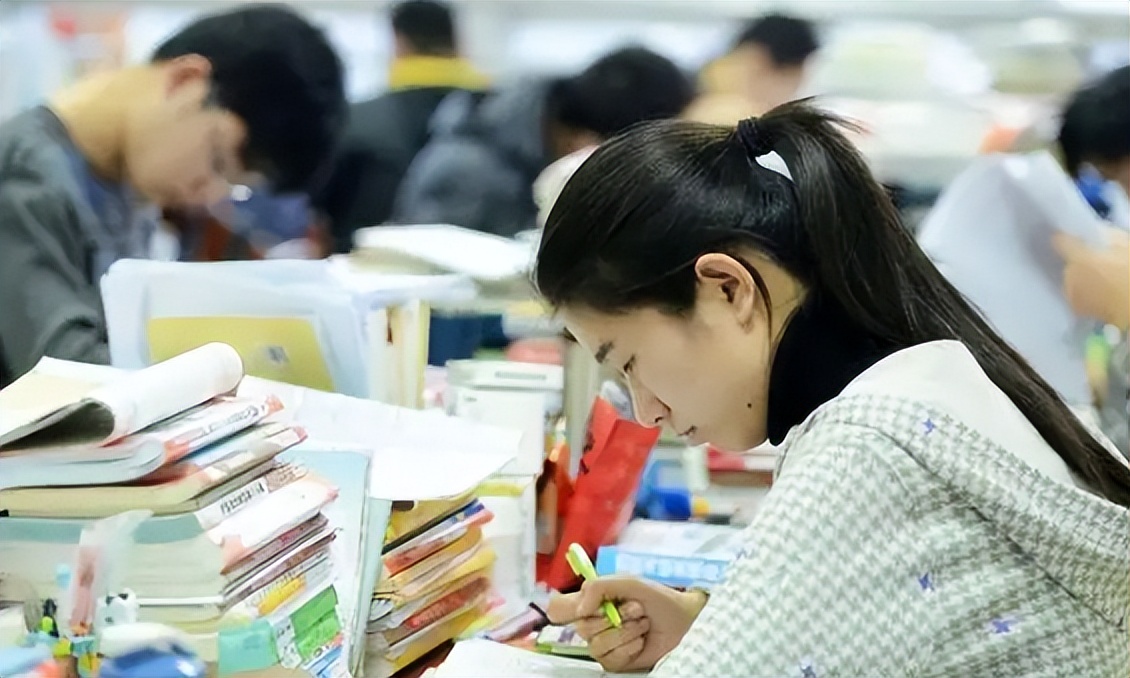 大学英语四六级将迎变化，部分考生将无法“再见”，大学生需重视