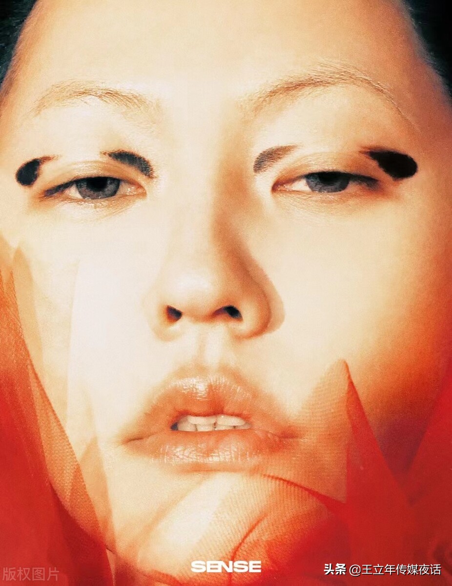 小S徐熙娣SENS封面：展示多面自我，无限从容