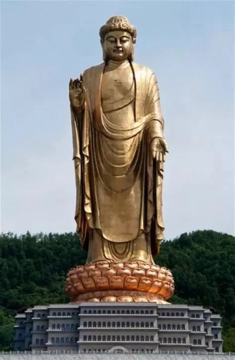 莫迪斥资340亿打造世界最大雕像引发关注