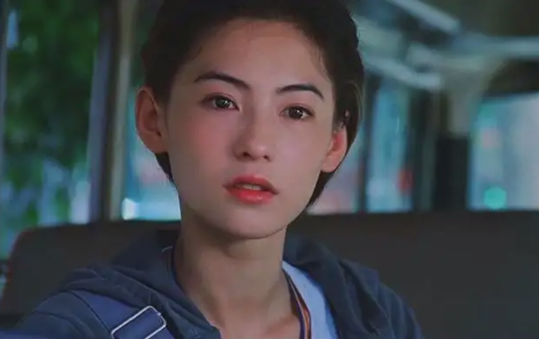 娱乐圈里的混血儿，大多数人只知道杨颖，全知道的寥寥无几