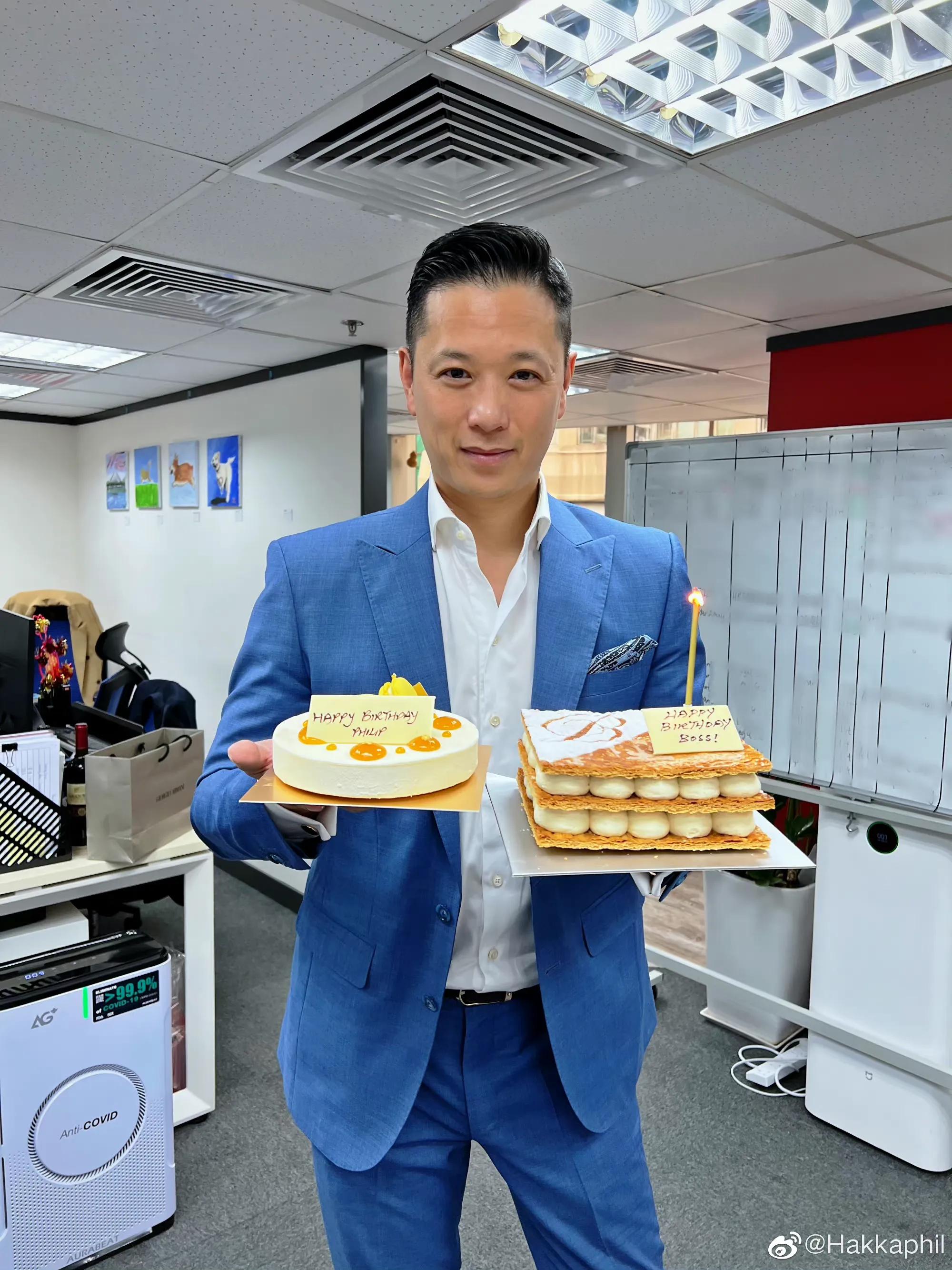 胡杏儿老公晒庆生照，获4岁大儿子唱歌送祝福，可爱歌声萌化人心