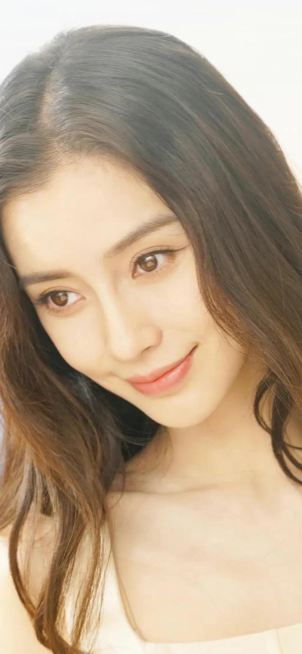 明星系列：这么漂亮的杨颖，不知道黄晓明怎么就不要了呢？