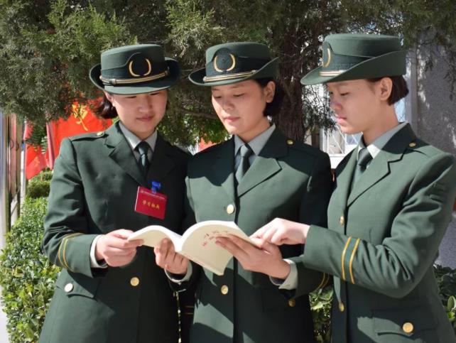 2022征兵启动，女兵年龄限制有所放宽，男兵“初中学历”也能报名