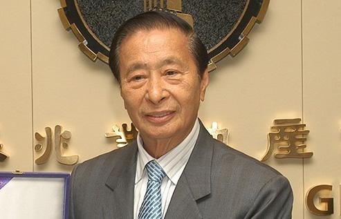 中国最有钱的10个人，女富豪日赚四千万，捐款60亿