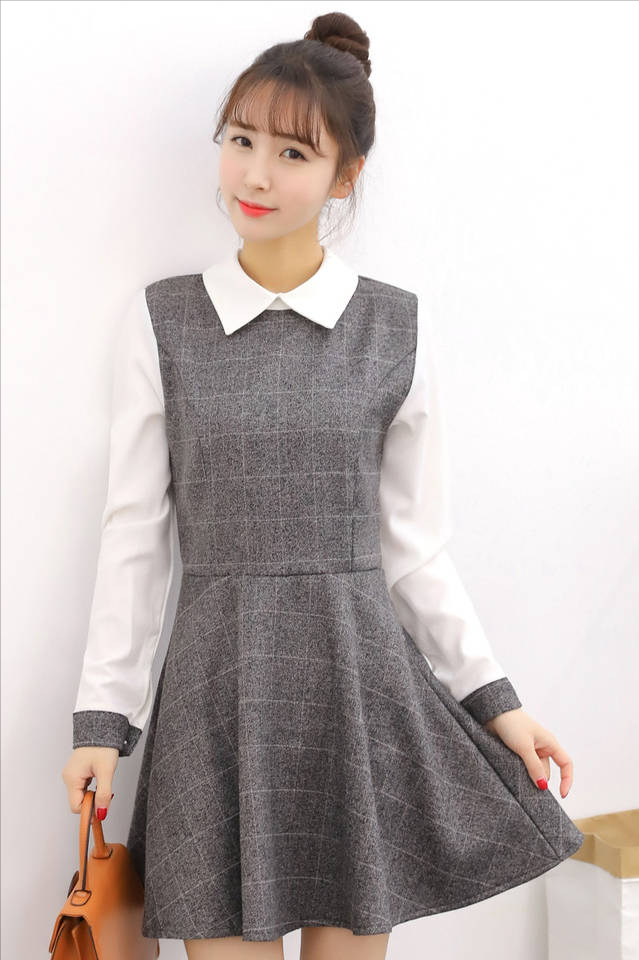 学校门口众多豪车接女学生，500元包养一个月是真是假？